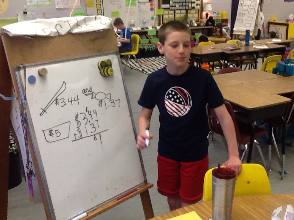kskinner3's tweet photo. Math review time! -Qr code games&amp; student leaders explaining math steps! #stingers15 #ycsd15 https://t.co/KTuP5VAq9U