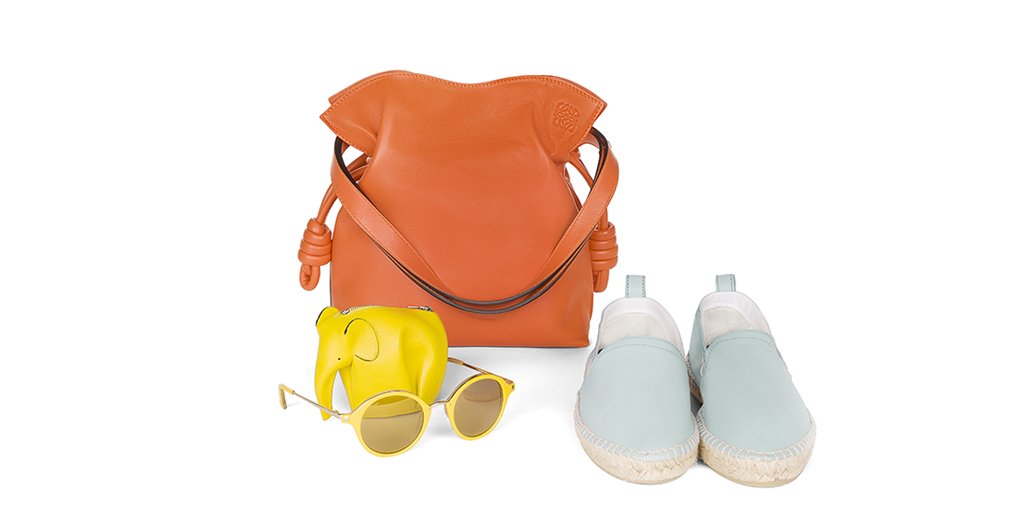 LoeweOfficial's tweet photo. Shop gifts for Mother's Day. 
#LOEWEgifts

#FlamencoBag and espadrilles.

In store and https://t.co/V7jZ2gtJKk https://t.co/akEQo8G1yF