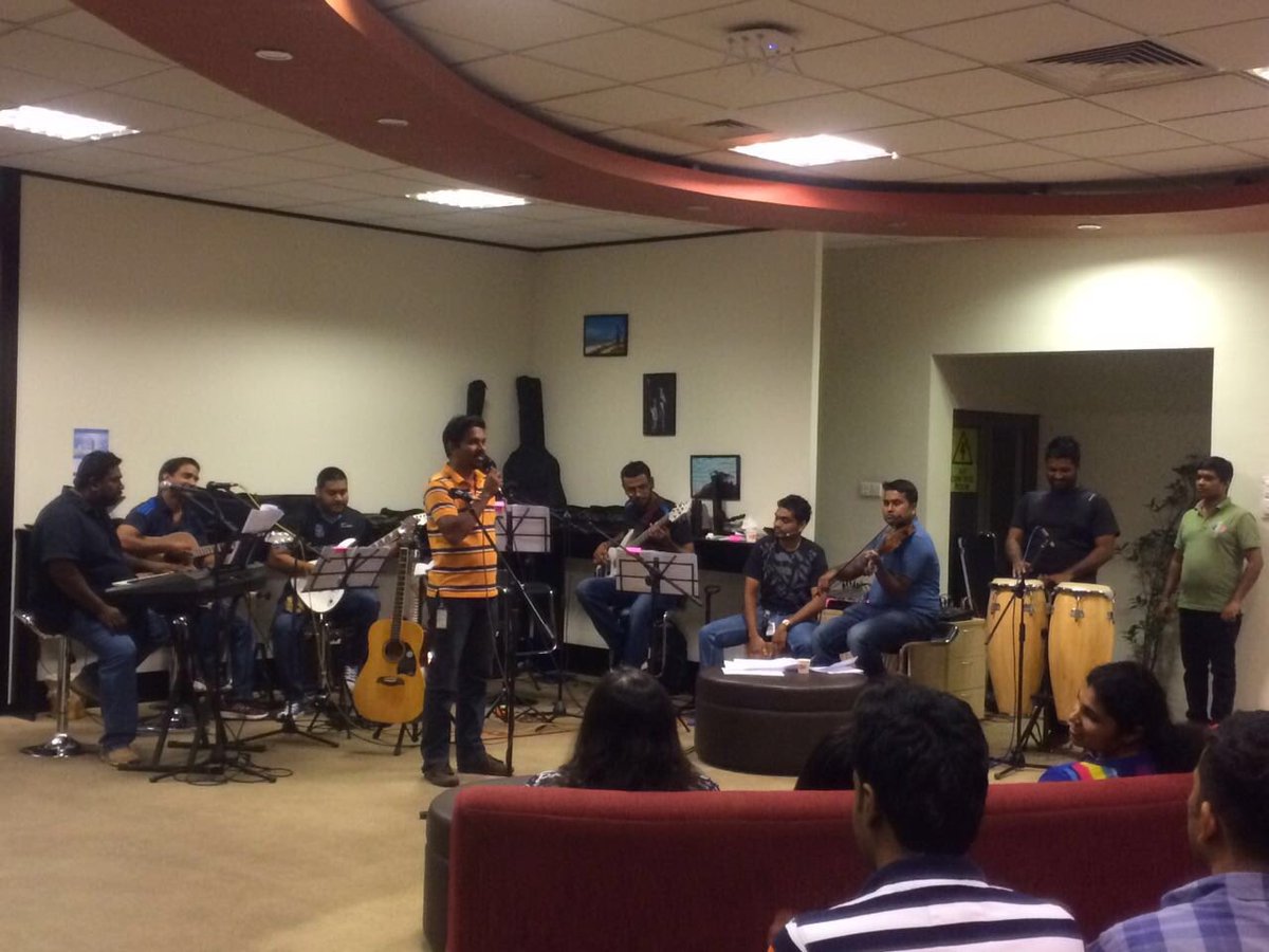 PearsonLanka's tweet photo. The BTS bash has begun! A well deserved celebration for the team! #PearsonLanka #AlwaysLearning https://t.co/ksgU5Z7hdW