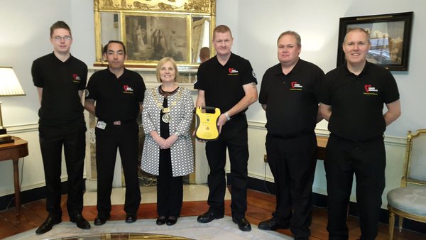 Dublin mayor supporting Finglas responders with our campaign to raise funds for Aed's in the community