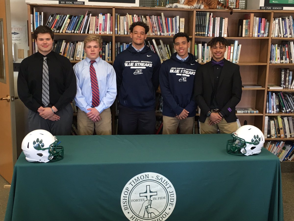 WNYMaritime's tweet photo. Congrats to Andrew, Cade, Hunter, PJ, and Danny on continuing their education and playing careers. @bufnewspreptalk https://t.co/bgnFj10bqZ