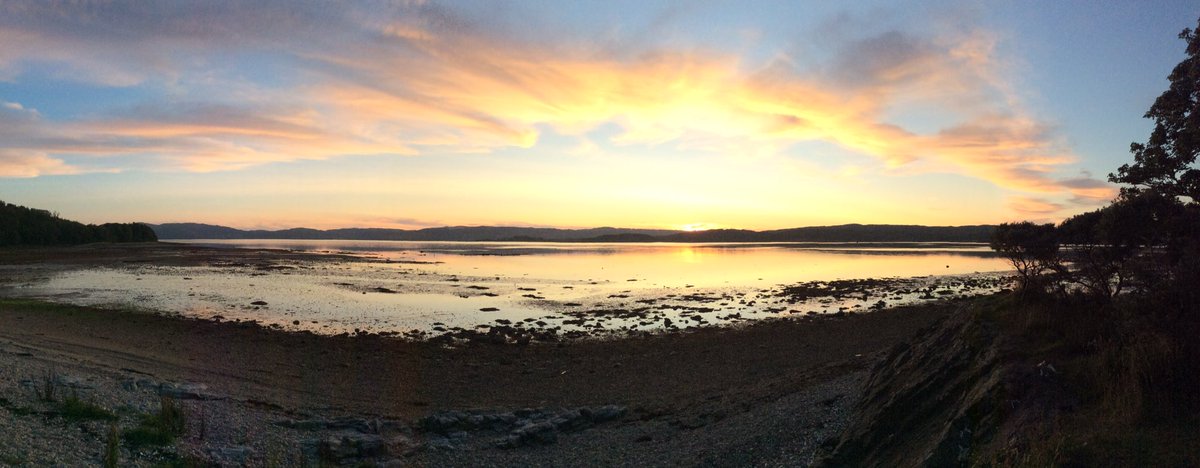 <a href="/argyllholiday/">Argyll Self Catering Holidays</a> <a href="/secret_coast/">Argyll's Secret Coast</a> <a href="/_Oystercatcher/">The Oystercatcher</a> <a href="/lochfyneoysters/">Loch Fyne Oysters</a> <a href="/ExploreArgyll/">WildAboutArgyll</a> <a href="/VisitCowal/">Visit Cowal</a> such a special spot.