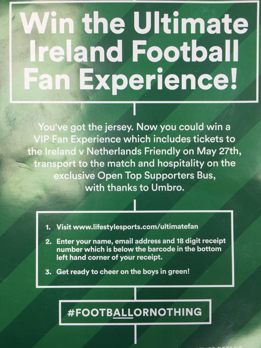 Jamieb52401's tweet photo. We're all set to support the boys in green ..Are You ??  #footballornothing @lifestylesports @DundrumTC https://t.co/cEIKtYqh4c
