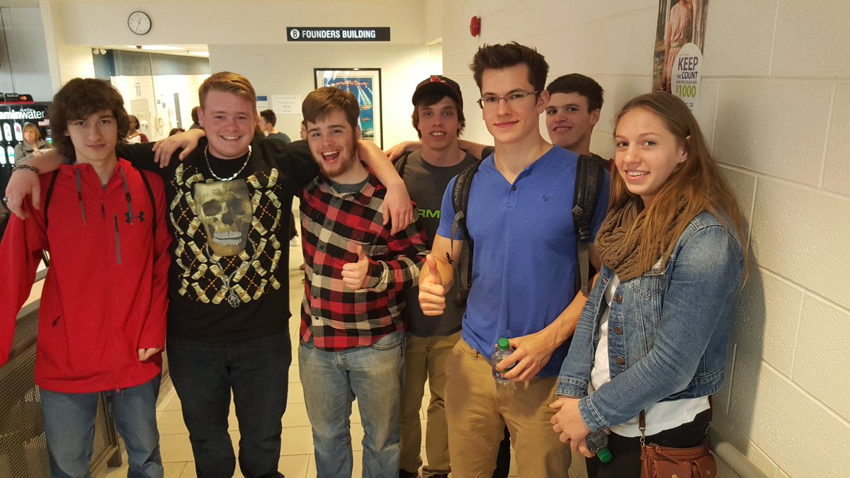 Enjoying AfterGrad with a group of our finest future human resources! #pathways #SCDSB <a href="/NPSSGuidance1/">NPSS</a> <a href="/NPSSnews/">Nottawasaga Pines</a>