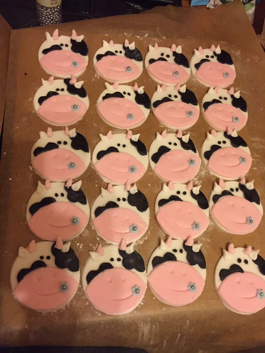 charlottestearoom (@charlottesteas) on Twitter photo 