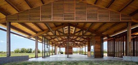 constructdive's tweet image. See which buildings are considered the best green designs of the year: bit.ly/1TwDlGP @AIANational