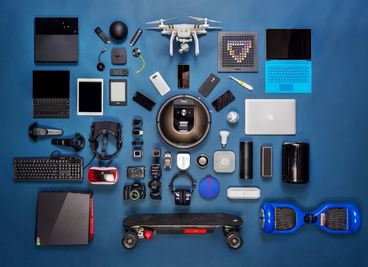 MicrochipMakes's tweet photo. "Gadgets are back.” The tech industry has reached an inflection point: https://t.co/PBrv69fW1S https://t.co/j7jbIfarlF