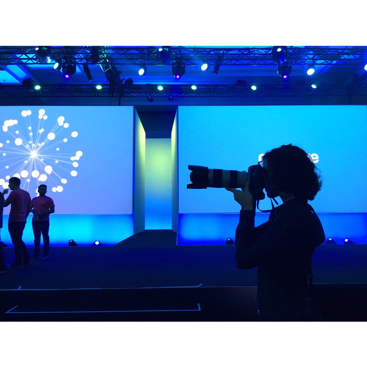 Shooting the #XamarinEvolve keynote this morning as captured by Kevin Meynell