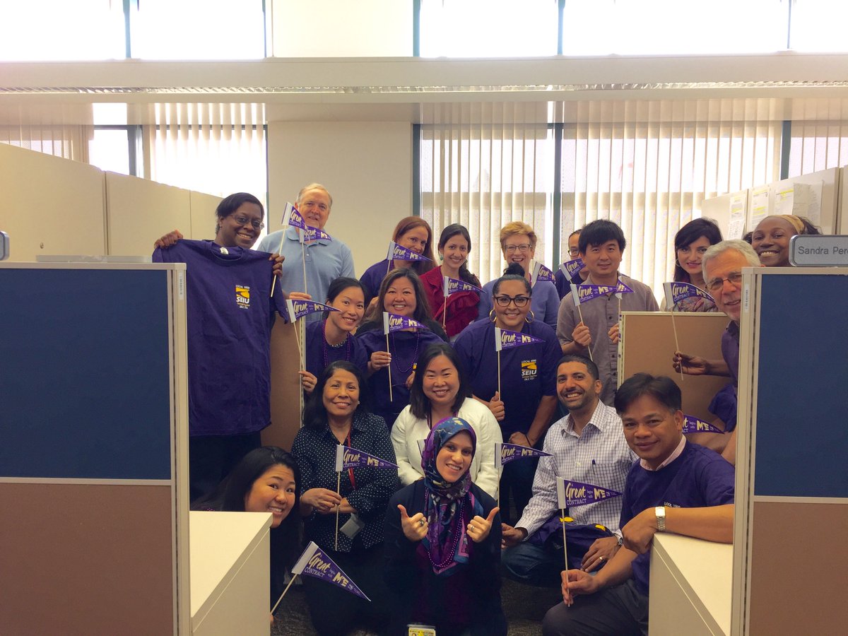 SEIU1000's tweet photo. This is Our Union. #OurContract. Our Future. Showing solidarity with the bargaining team at the worksite. https://t.co/ItaipEMmHJ