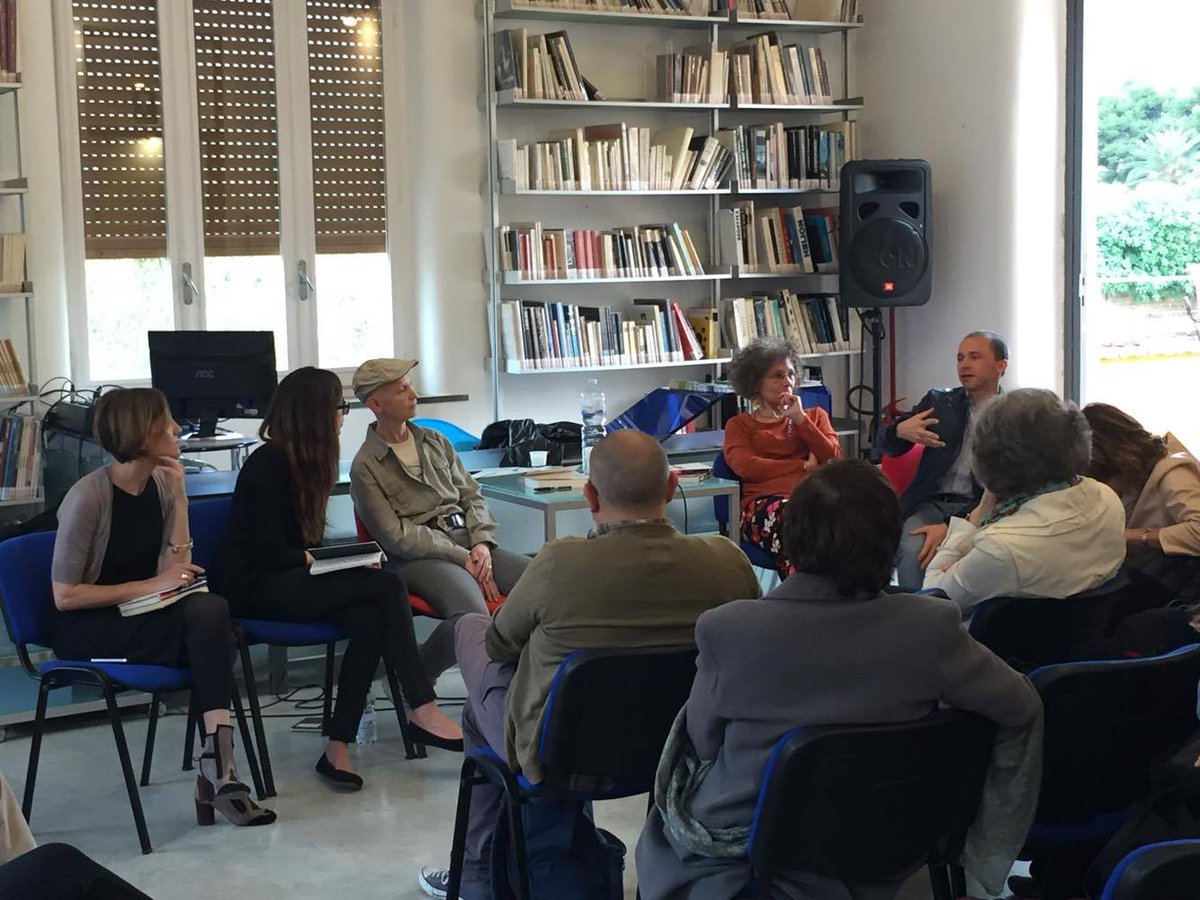 All'<a href="/IFPalermo/">Institut FR Palermo</a> per incontro con Marie-Aude Murail: Giovanni Lo Monaco, Simona Marino, Maria Giaramidaro, M. Bologna.