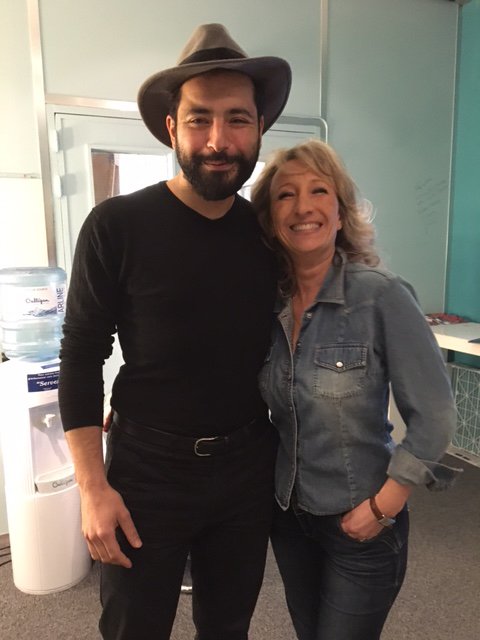 TV78_Yvelines's tweet photo. @Red1Harjane et Lydia Martinico étaient les invités de #KIOSQ ce soir.
Une folie passagère sur plateau
Merci à eux ! https://t.co/UziFb64qWE
