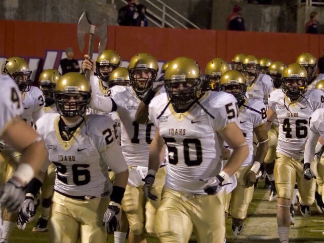 PickSixPreviews's tweet photo. Idaho to announce move to drop to FCS level after 21 FBS seasons. All other sports compete in the Big Sky (FCS) https://t.co/btqop1n3aD