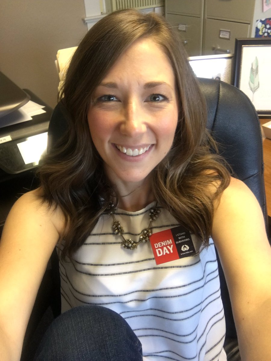 ercia_'s tweet photo. I stand with survivors.  #DenimDay #DenimDayTC #DenimDayVisalia https://t.co/aB6ylM4UcW