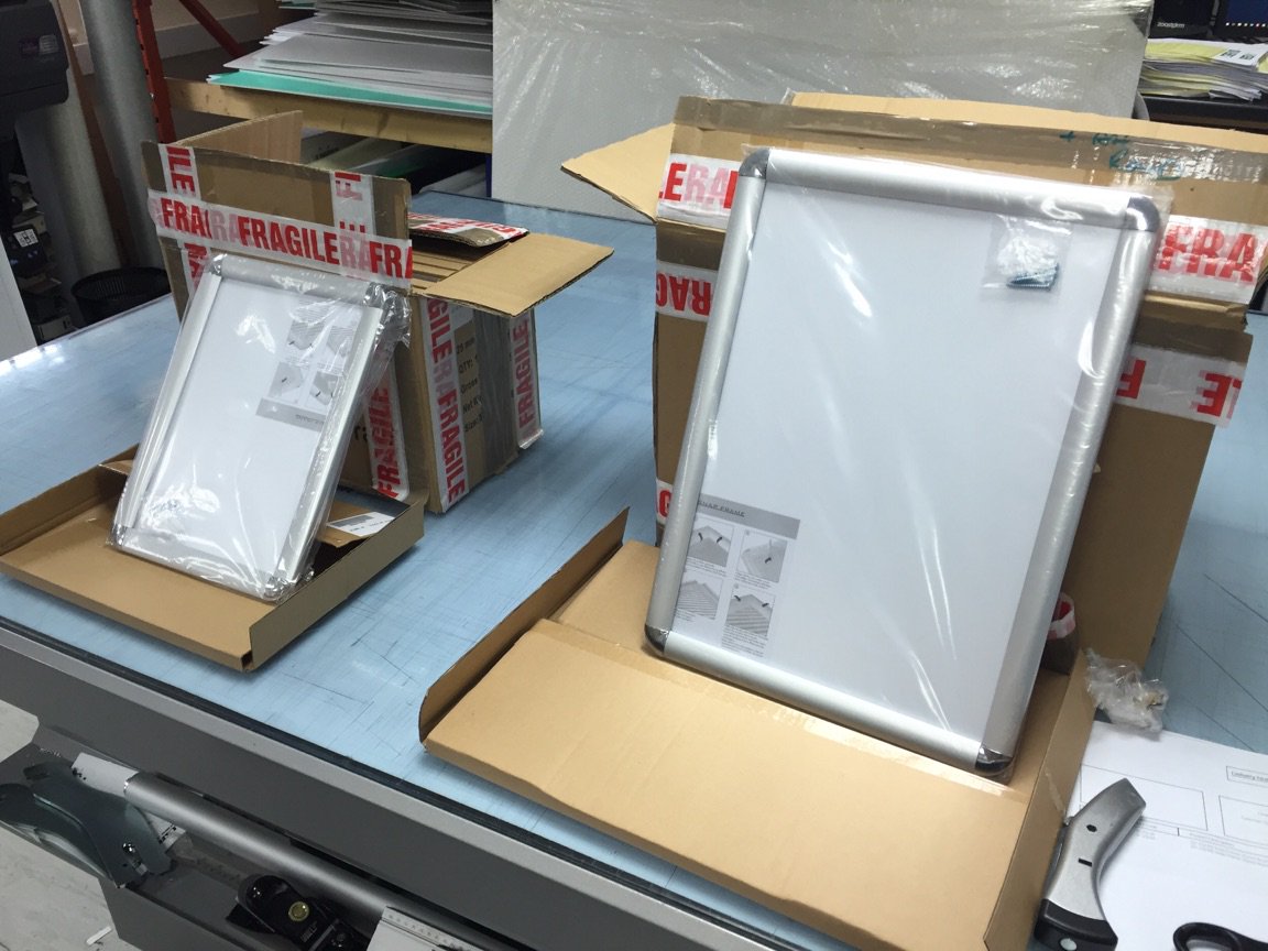 POSright's tweet image. Happy customer just received 20 snap-frames within 48 hours. Glad to be of service :-) posright.co.uk