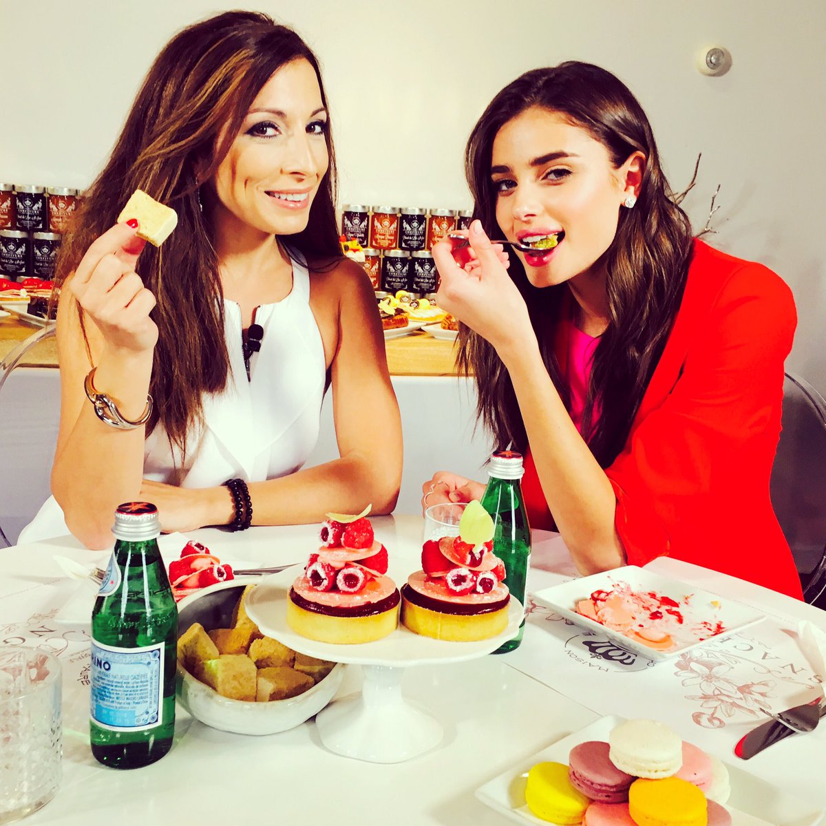 NatashaGargiulo's tweet photo. Indulging in some sweet secrets w/ @VictoriasSecret Angel @TaylorMarieHill in #OldMTL @MaisonCF Tonight @ETCanada https://t.co/MbJ17Svnuc