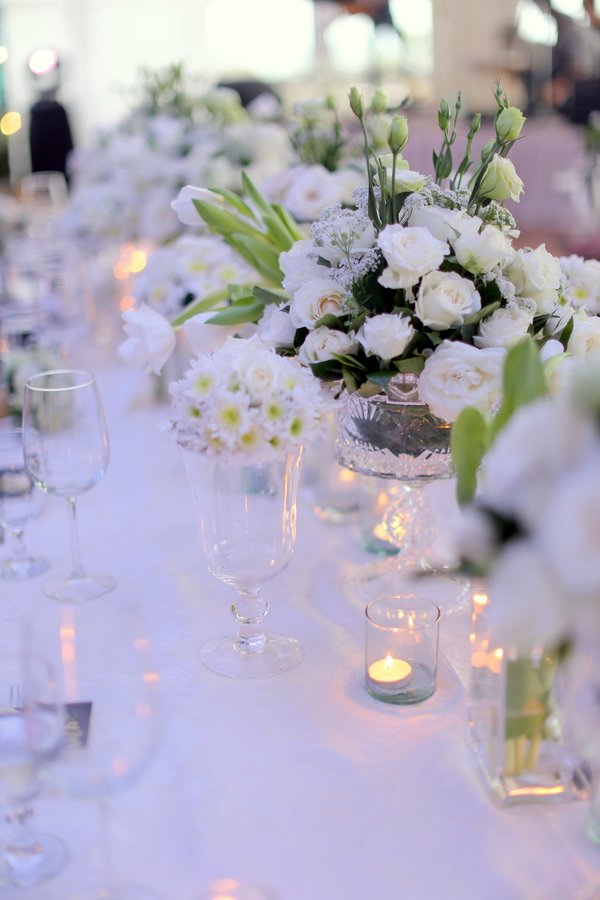 MrsPandP's tweet photo. Incredible florals @sergeigonia for an Elegant Philippine Wedding 
Image @totovillaruel https://t.co/53Liexn2Jy https://t.co/5chWAjE7ZP