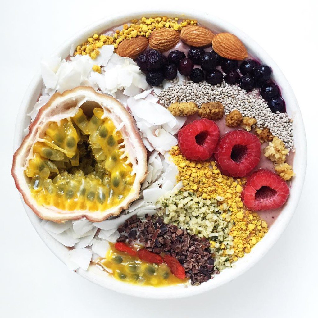 corerhythmfit's tweet photo. Not feeling great? Try a CRF Smoothie Bowl topped with passionfruit and a variety of superfoods! #trustyourcore https://t.co/N6amFnkrsg