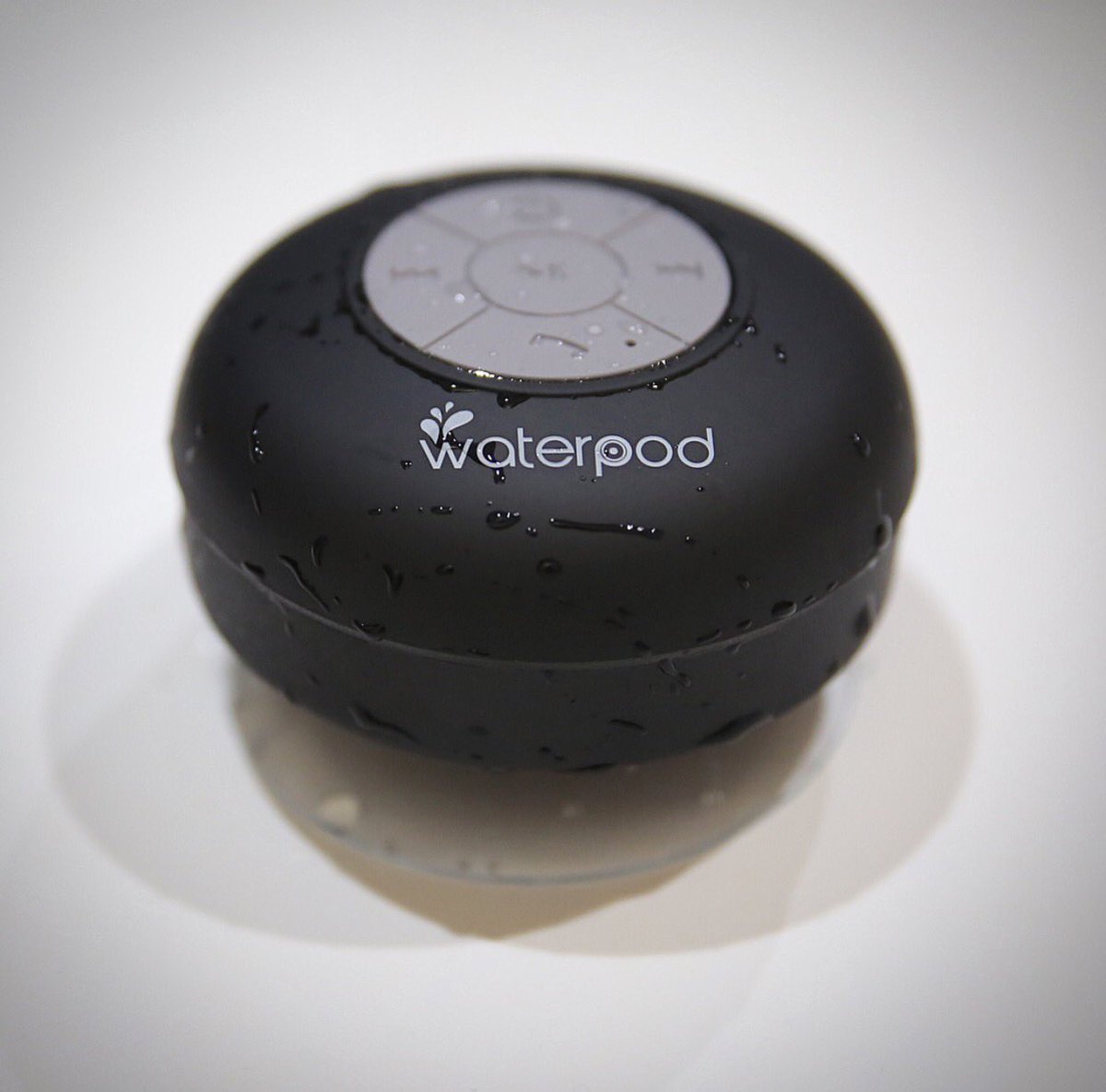 Waterpodusa's tweet photo. Use the suction cup to put the lightweight speaker anywhere!#partyintheshower 💃🏻 https://t.co/6NAq1QAgfg