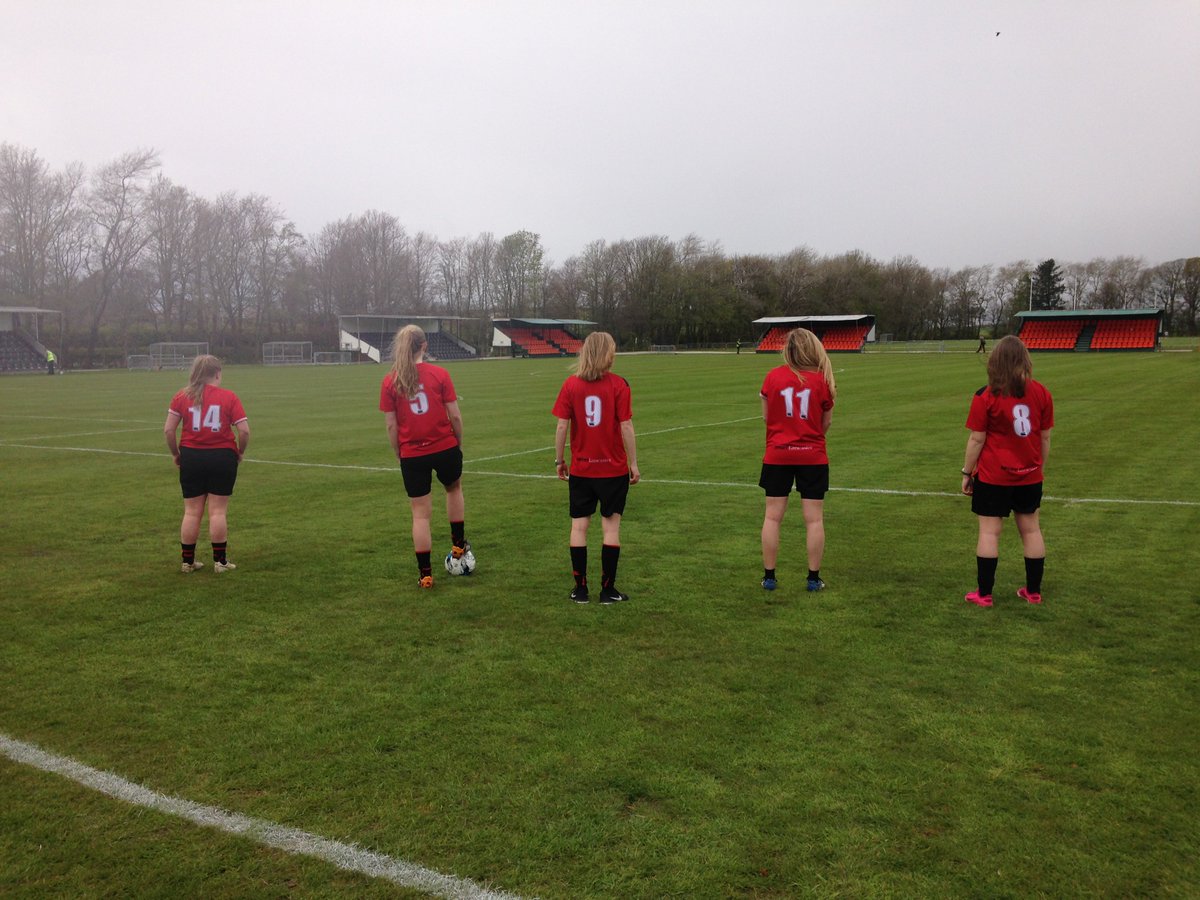 LancasterSU's tweet photo. And here's @LUWFC_ checking out the #Roses2016 Stadium. They're going to show York who's boss, here on Friday night! https://t.co/Ir0siDLKty