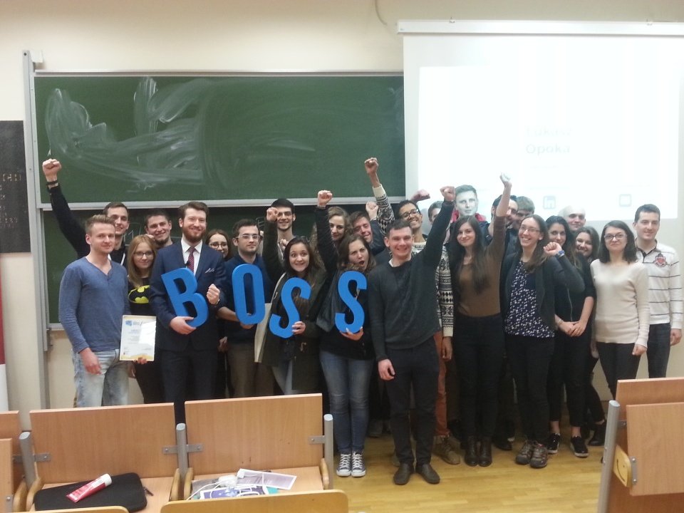 BOSSfest's tweet photo. Dziekujemy Łukaszowi za wspaniałą prelekcje. Widzimy się już za rok!!! SF BCC #bossKRK https://t.co/fy41TUxcSY