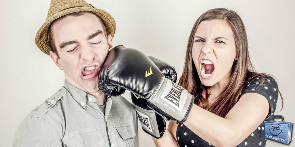 SubmitYourCase's tweet photo. Possible Witness to an Assault - Can I Refuse? #legaladvice #calaw https://t.co/T8rLXtDlIL https://t.co/gNhEYzA4lW