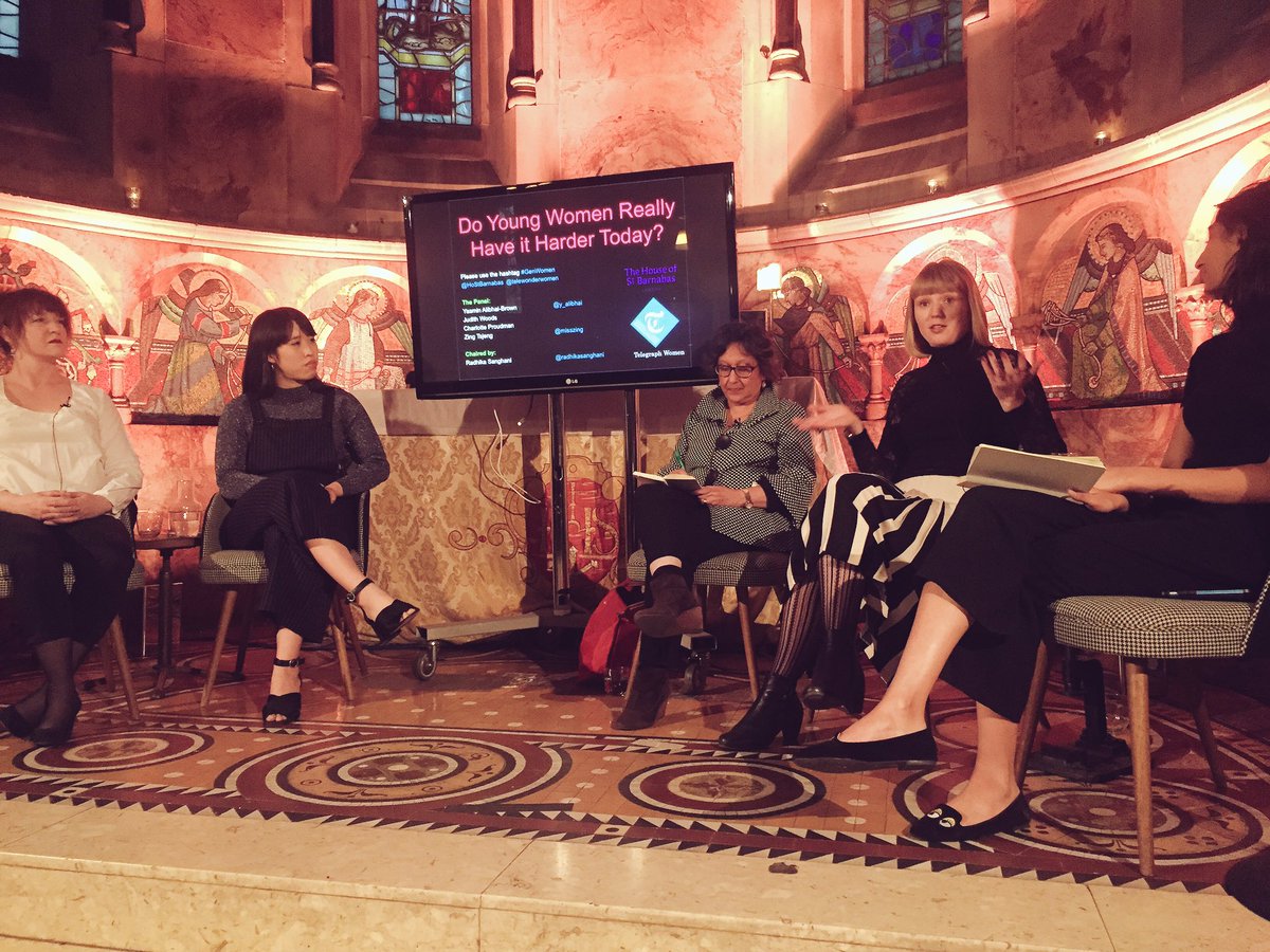 Emmabarnett's tweet photo. And we're off @TeleWonderWomen event at @HoStBarnabas to discuss whether young women have it harder today #genwomen https://t.co/N73DREZl36