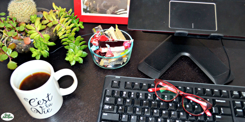 chockfullonuts's tweet image. On #ReceptionistDay, the perfect surprise is their favorite brew in a fun mug.