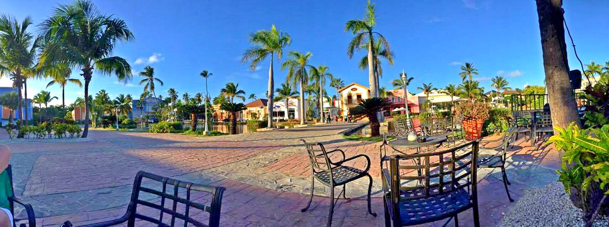 travelstreasure's tweet image. Two weeks later and I've still got the bracelet tan, thanks #PuntaCana ☀️ #vacationproblems @OceanBlueSand #notmad