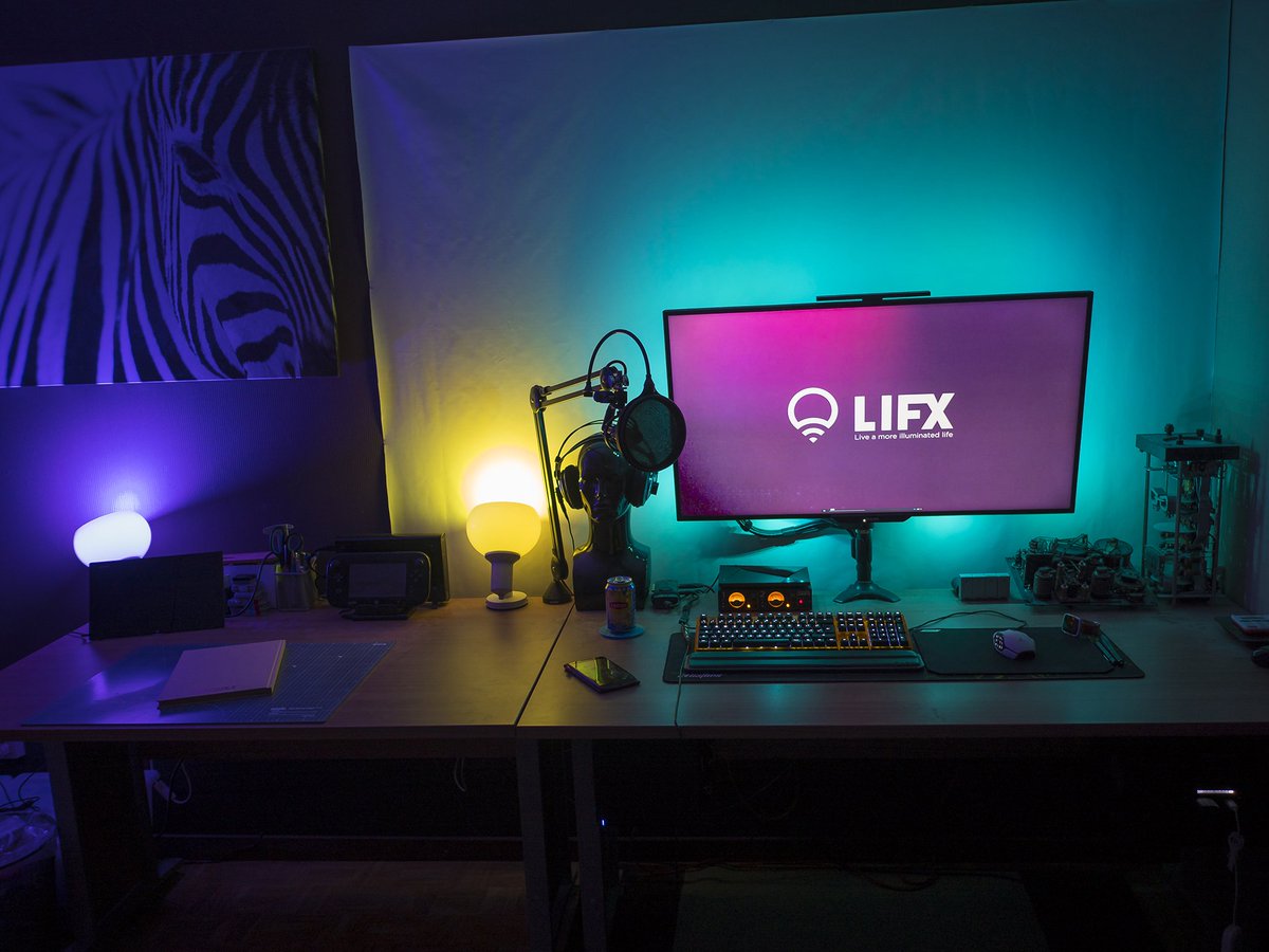 InstantCassette's tweet photo. @LIFX #lifxtheme https://t.co/A3uhNYyVqH