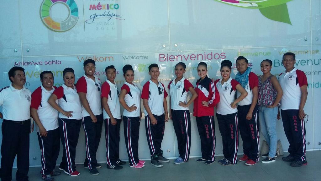 SECTURTlaxcala's tweet photo. La escuela de Danza de #Tlaxcala lista para su presentación 15.30 hrs en #TianguisTurístico 2016 #ForoExpo https://t.co/BYxsQtL9Nf