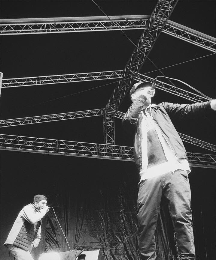 Vandaag een show gedaan met <a href="/Volle_Pond/">Individuwie</a> in Gouda. Het was tof! Bedankt iedereen &amp; thanks to <a href="/Kunstpuntgouda/">Kunstpuntgouda</a>! #VP