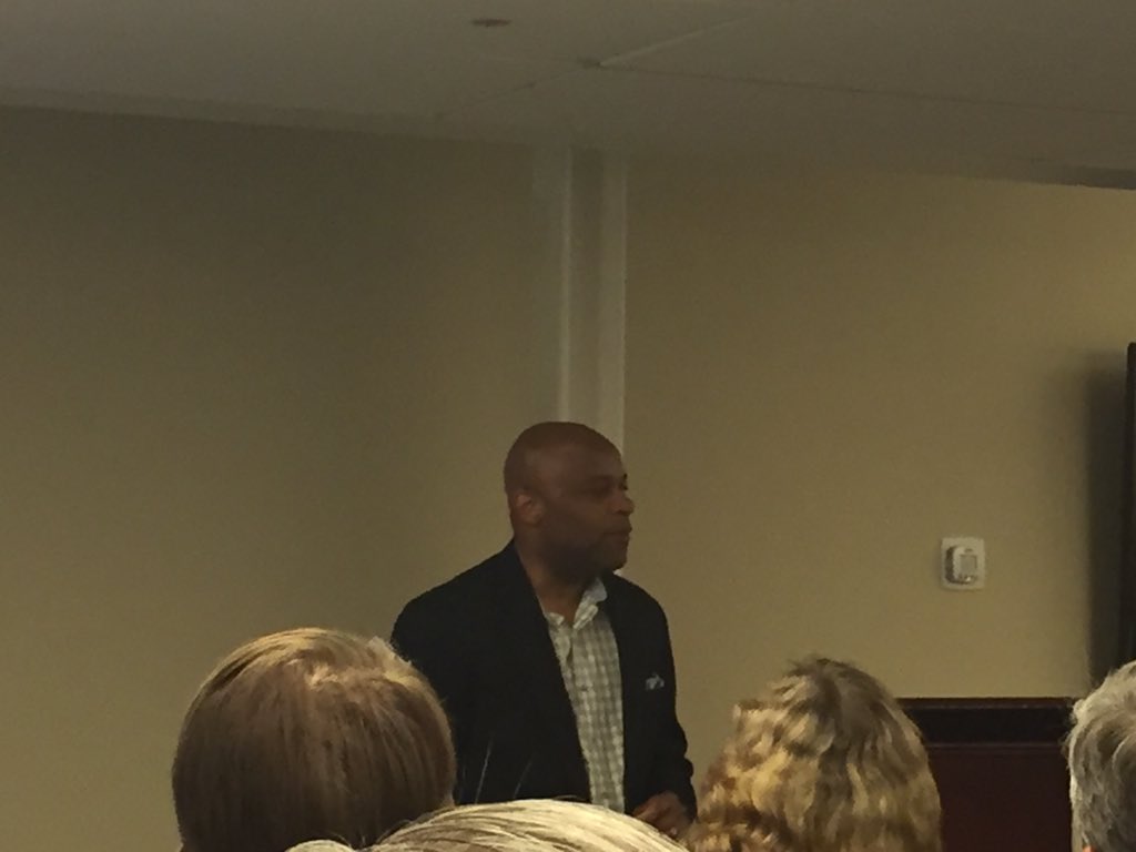 NatalieHEnglish's tweet photo. Denver Mayor Michael Hancock reflects on his time in #CLT during #2012DNC #CLTGateway https://t.co/BfpOmQ6dXF