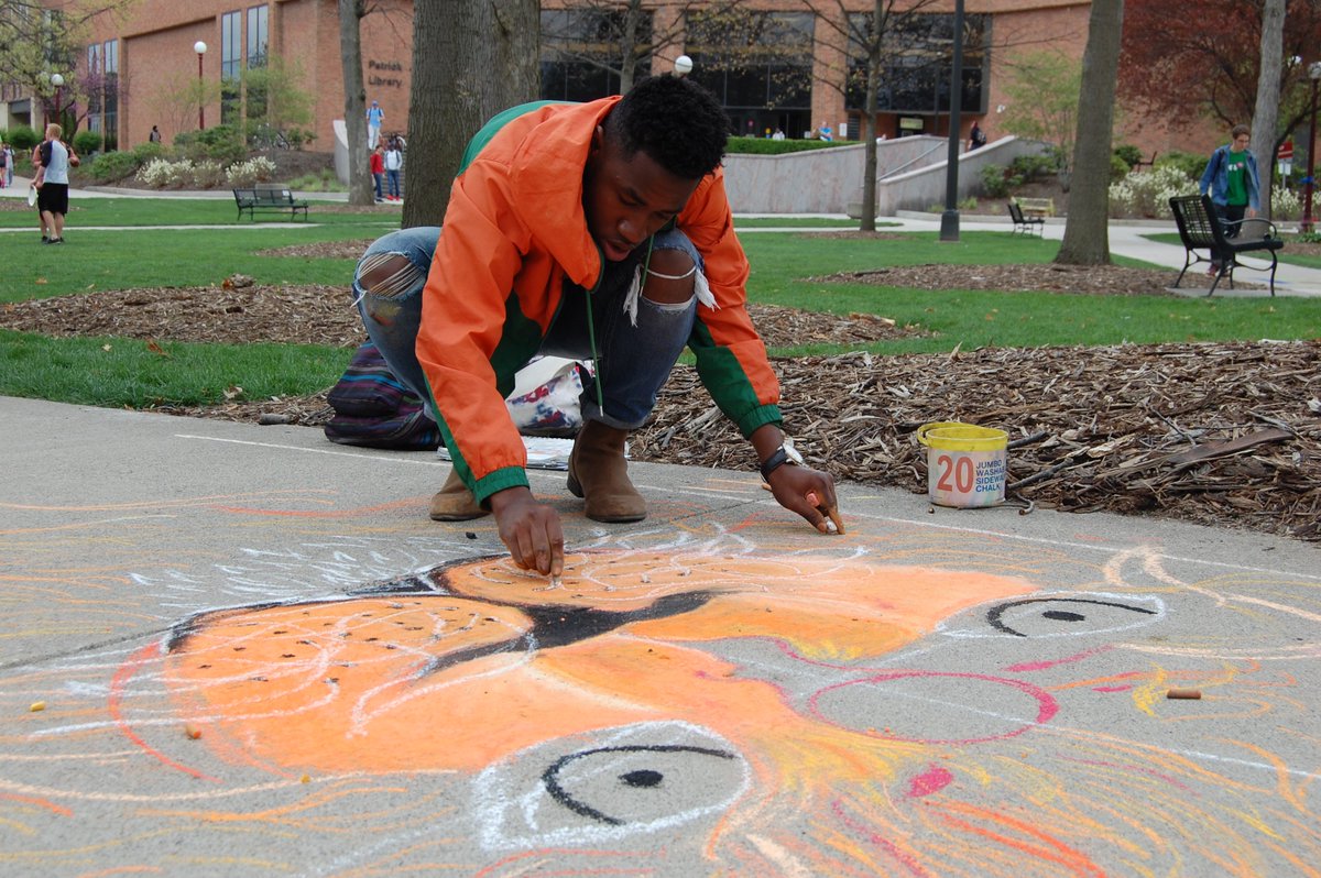 iuplivelyarts's tweet photo. #IUPChalk #IUP #AsSeenAtIUP #IUPStudents https://t.co/RElN1Nzzby