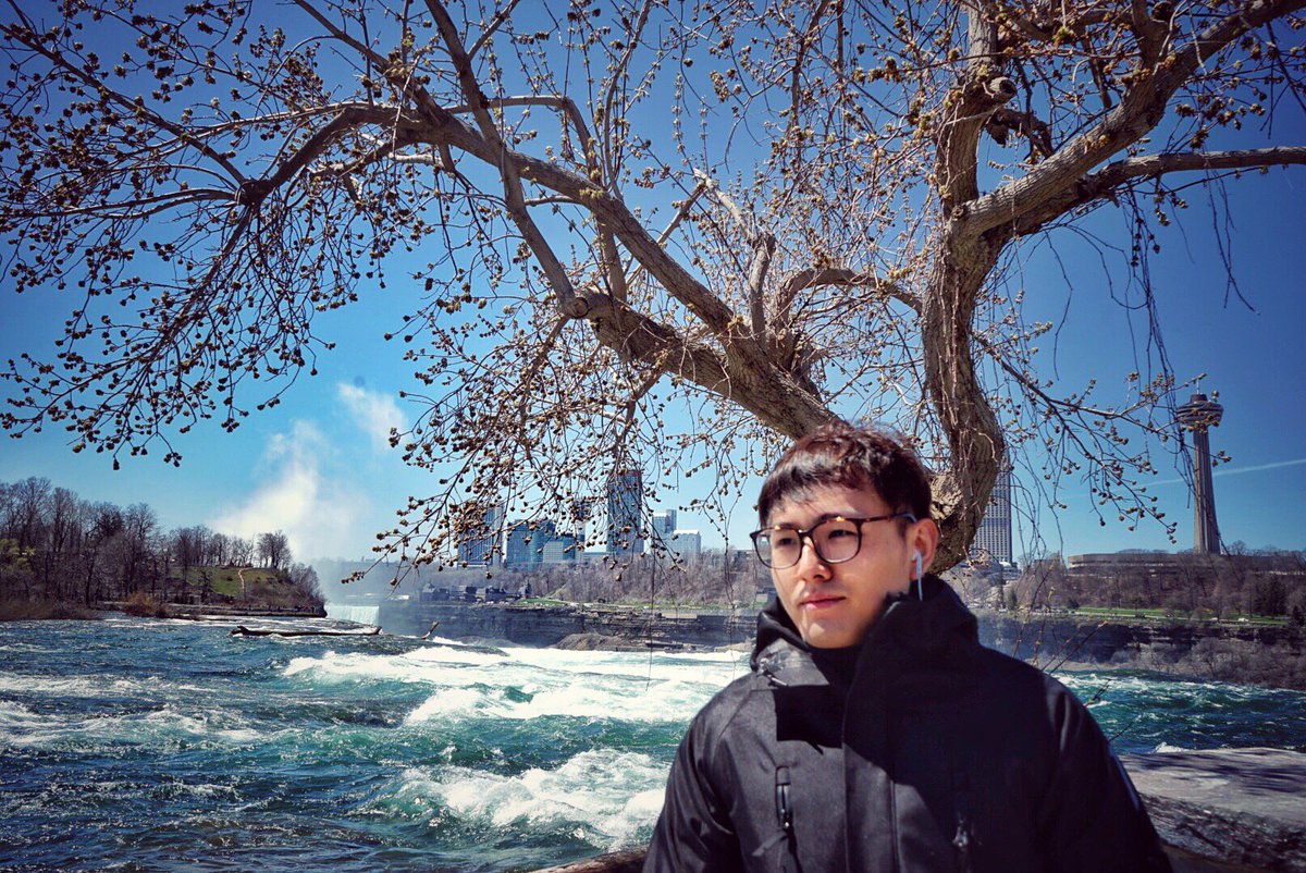 magicdaly's tweet photo. Niagara Falls! https://t.co/tQimtfvxhM