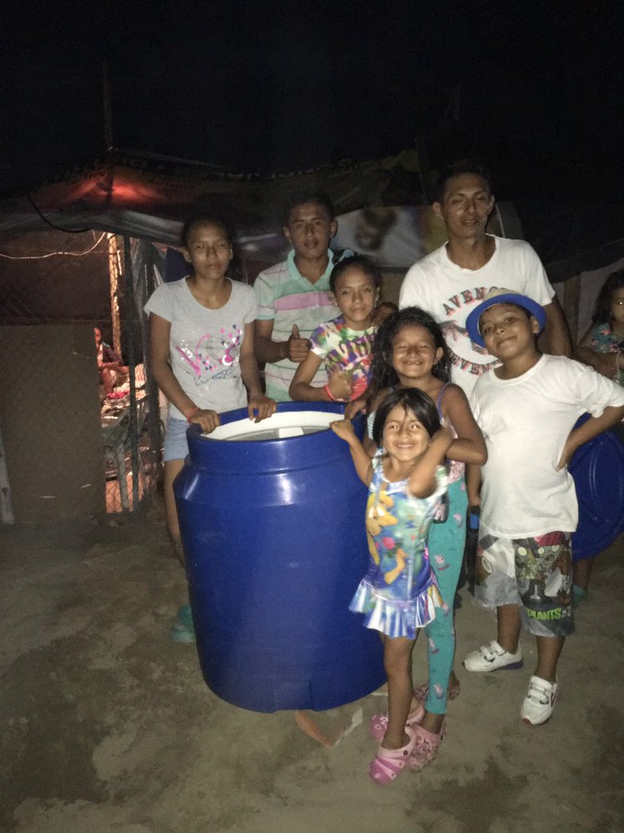 EcuadorHelp's tweet photo. Your contribution could change lives! Help us bring #cleanwater 2 #Ecuador and donate! https://t.co/BLmIkPUMun https://t.co/9OsJ7VyEWb
