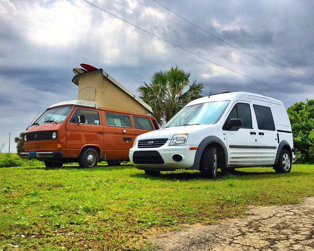 tinyvantravels's tweet photo. Not every day you meet someone else who lived in a Transit Connect! Nice meeting you Reid! #vanlife https://t.co/kQ6lXkiiI7