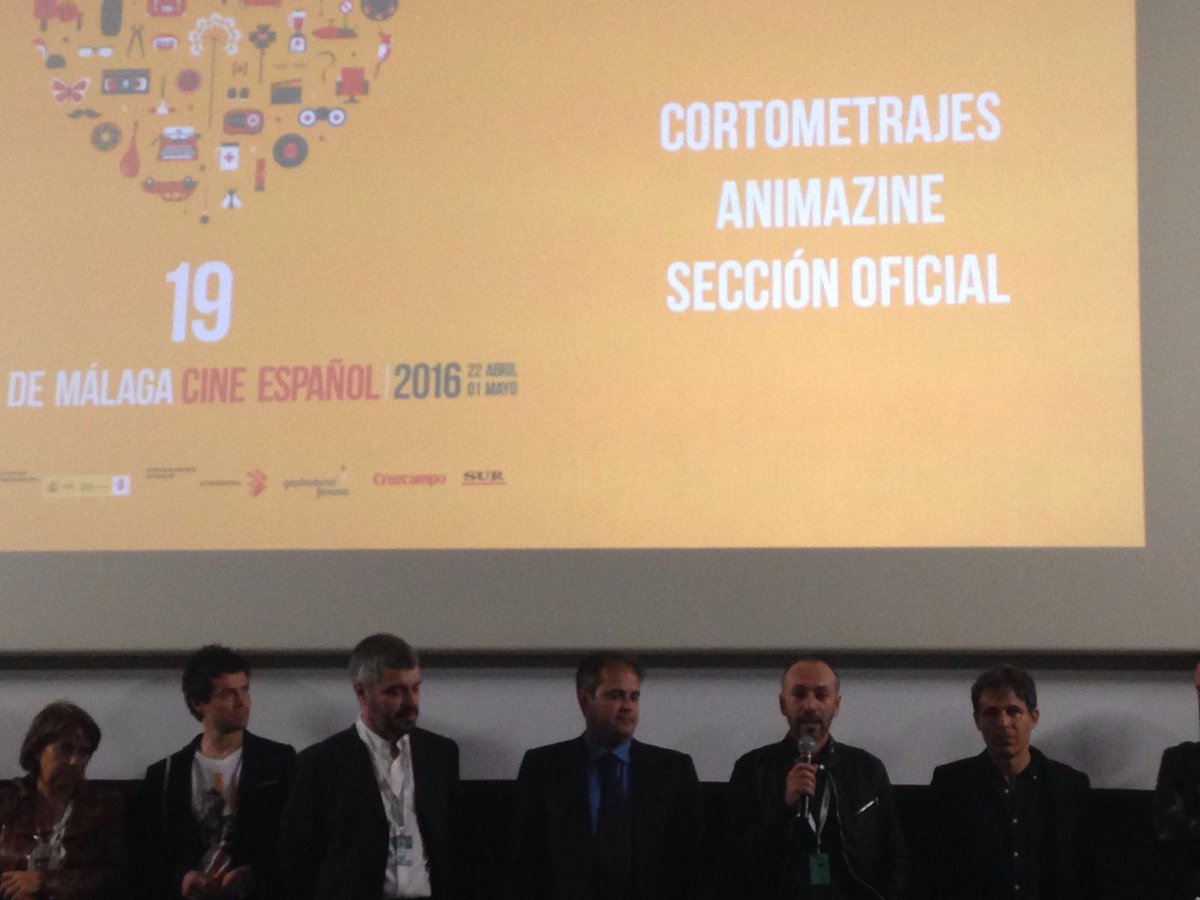 VicenteMallols's tweet photo. Ha sido genial poder presentar hoy #elcriptozoologo en la sección #animazine del #19FestivalMalaga
@festivalmalaga https://t.co/karPkPSYXm