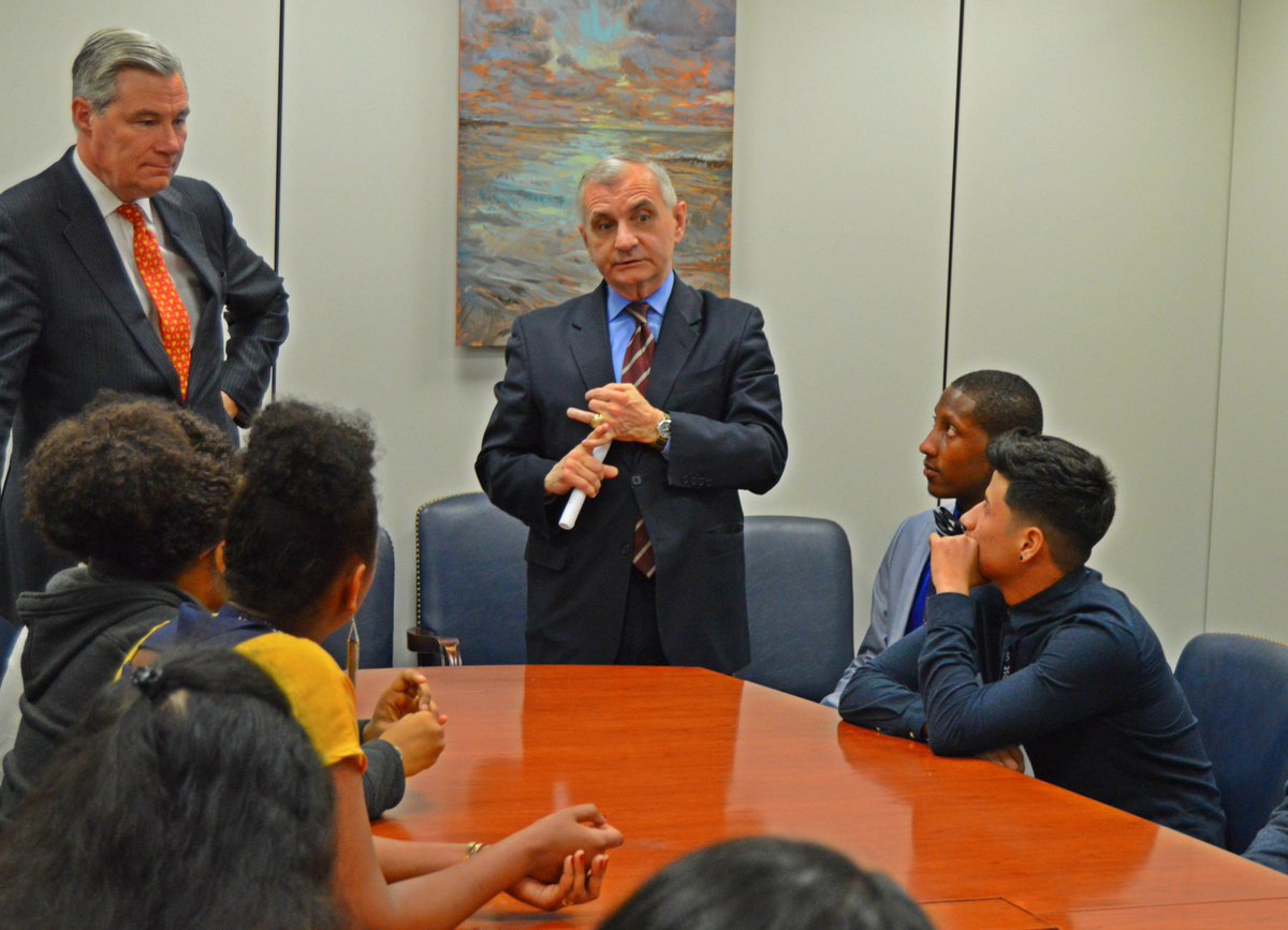 SenJackReed tweet picture