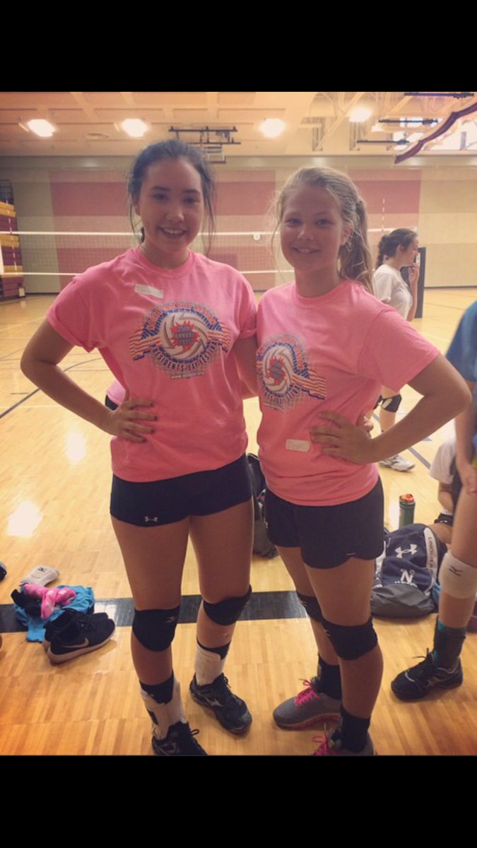 danielle_vick12's tweet image. Happy birthday migan!!!💗💗 #wednesdaygroup