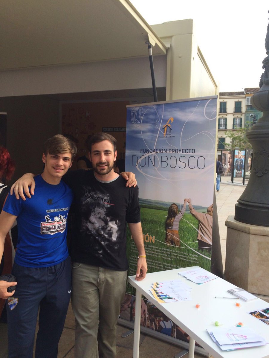 funddonbosco's tweet photo. Nuestra entidad, está participando con un stand en el Festival de Cine de Málaga. Más en: https://t.co/FohnrF6l76 https://t.co/SlLlsSJpIe