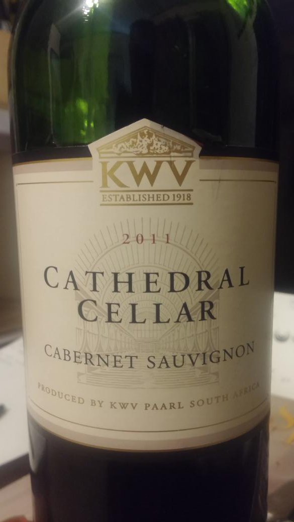 capewinereview's tweet photo. A spectacular &amp; possibly world class #CabernetSauvignon 2 end #FreedomDay #SouthAfrica #Wine #Gauteng #CapeTown #Bar https://t.co/hbO9twic6J