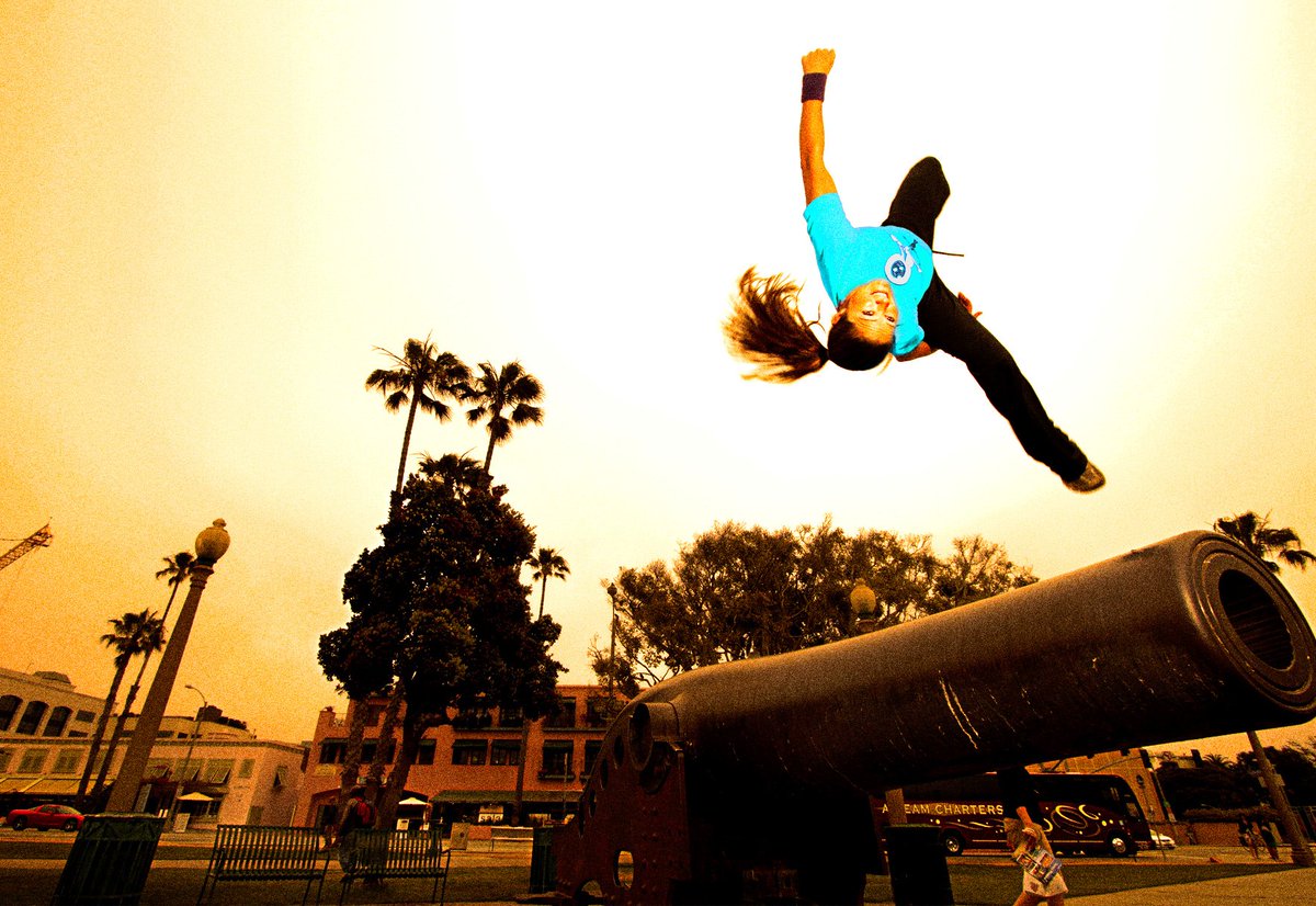 traceurzone's tweet image. ★Parkour Photo Of The Day★
Follow us on Tumblr!
▲traceurzone.tumblr.com ▲