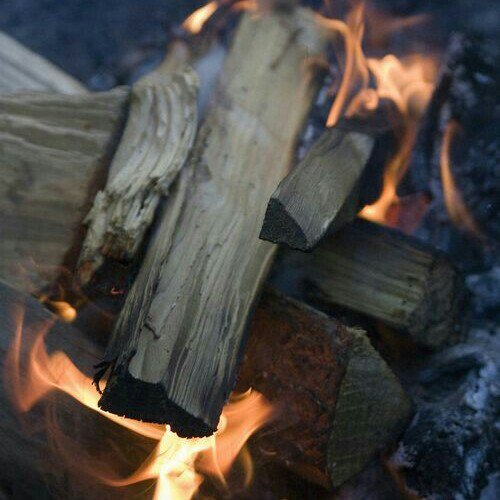 Design_98's tweet image. 