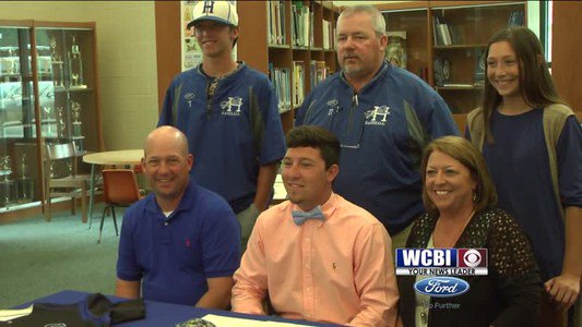 WCBINEWS's tweet photo. Video: Hamilton’s Evans Signs with Blue Mountain Baseball #WCBI https://t.co/ye3coTE8ZM https://t.co/KP0Szpedq5