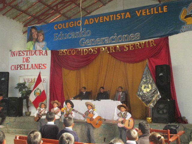 ColAdvVelille's tweet photo. Colegio Adventista "Velille" - AEASOP - Investidura de Capellanes. #EducacionUPSur @abelapazar @AdventistasMSOP https://t.co/bBHQtVhHNx