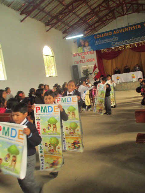 ColAdvVelille's tweet photo. Colegio Adventista "Velille" - AEASOP - Investidura de Capellanes. #EducacionUPSur @abelapazar @AdventistasMSOP https://t.co/dDf99fupLc