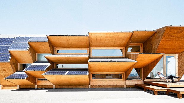 FastCoDesign's tweet photo. 10 buildings that prove solar can be beautiful https://t.co/hBOa3v2Too https://t.co/0c4FADDsGQ