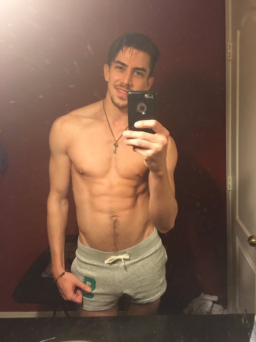 Cum spend the afternoon with @XXXJackHunter who just went live on his solo @chaturbate at https://t.co/eT1YuTlWjo<a class="tags" href="/tag/xxxjackhunter">@xxxjackhunter</a><a href="/tag/rt"class="tags"><span>#rt</span></a>
