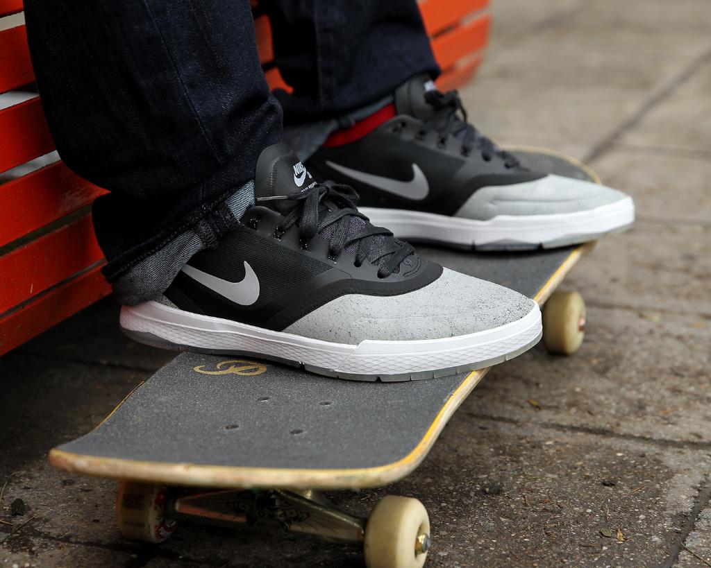 nikesb's tweet photo. Incredible cushioning.
The latest from #NikeSB and @prod84, the #PRod9 Elite Leather.
Here: https://t.co/tfkjPbrc9N https://t.co/j2lhVM7qlb