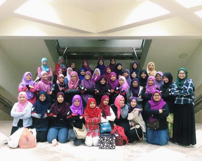 stanzamahabbah's tweet photo. Tahniah SM! Menang bergaya π #alexgottalent #SMAkhawat https://t.co/hB7RJzp7RH